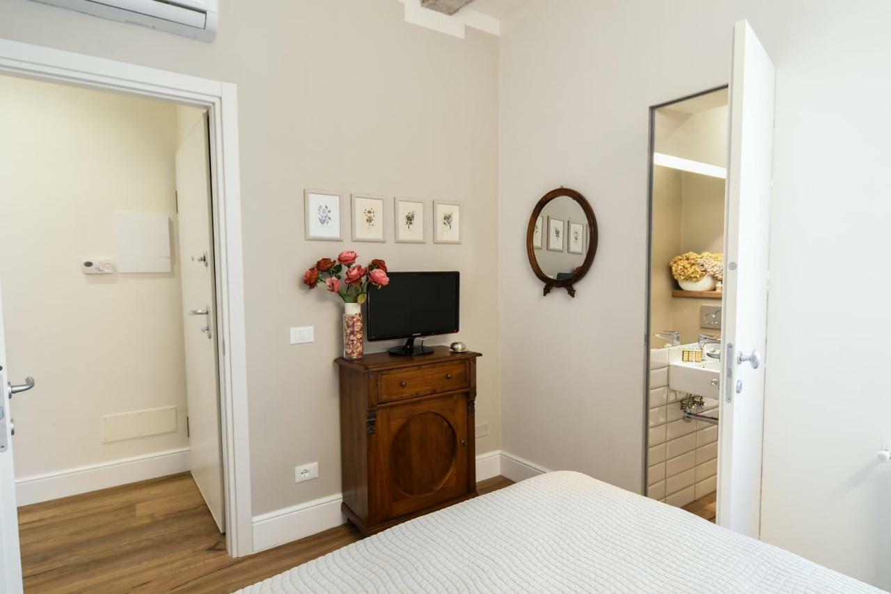 Appartamento Oltrarno'S Sweet Rose - Free Parking! Firenze Esterno foto